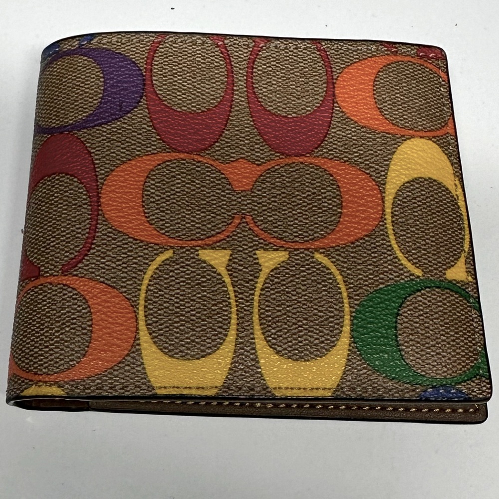 Coach 3 In 1 Wallet In Rainbow Signature Canvas PRIDE!!!!🌈🏳️‍🌈